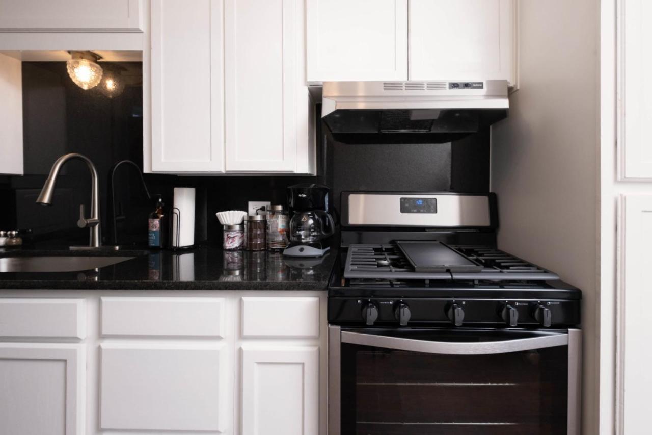 Apartamento Dragon On Taylor St Amarillo Exterior foto